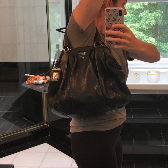 Authentic Prada handbag - Picture 6 of 6